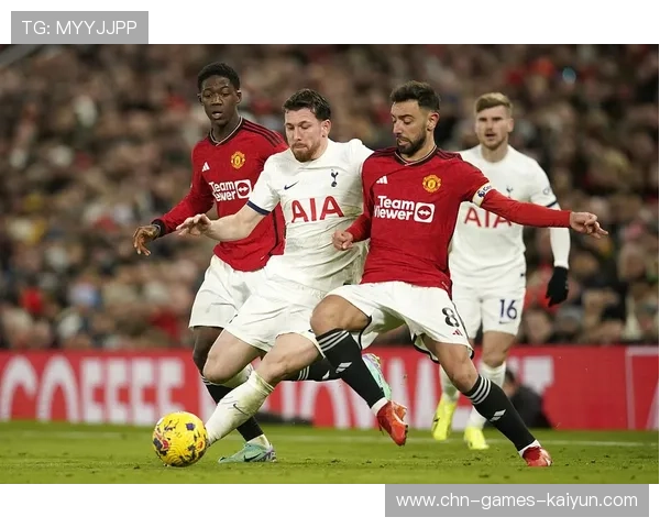 热刺埃默森罗亚倒三角传球提供完美助攻