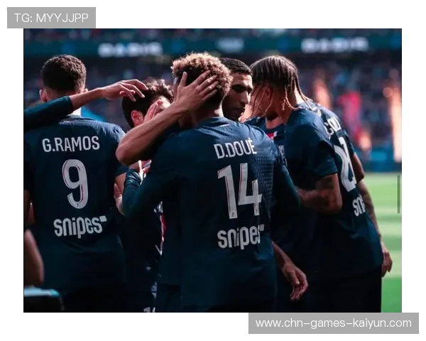 巴黎前场持续制造威胁 巴黎前场持续制造威胁